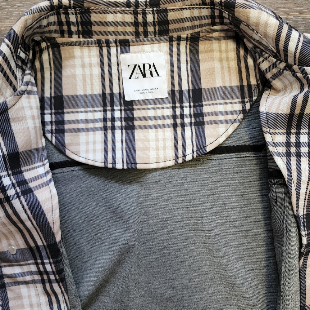 ZARA Button Down - Picture 4 of 4